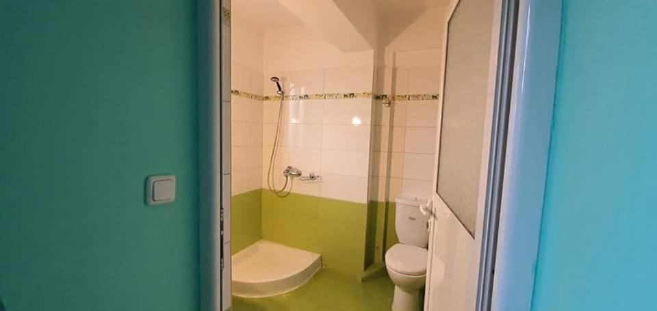Enjoy Apartment Sarandë エクステリア 写真